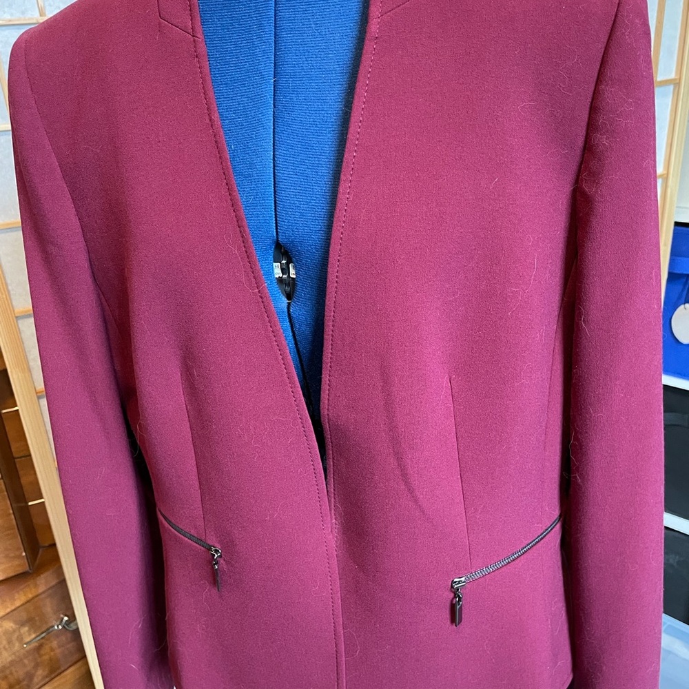 Women’s pant suit